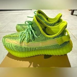 Yeezy Boost 350 V2 US9